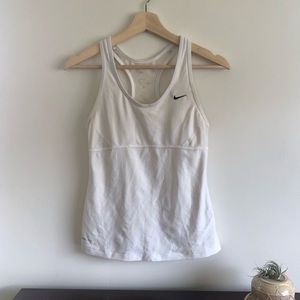 Nike pro workout top size s built in sports bra